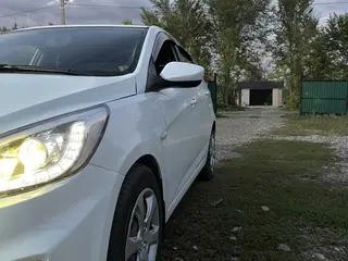 Hyundai Solaris, 2013