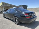 Mercedes-Benz S 550 2006 года за 7 000 000 тг. в Шымкент – фото 2