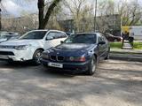 BMW 528 1997 года за 2 600 000 тг. в Алматы – фото 2