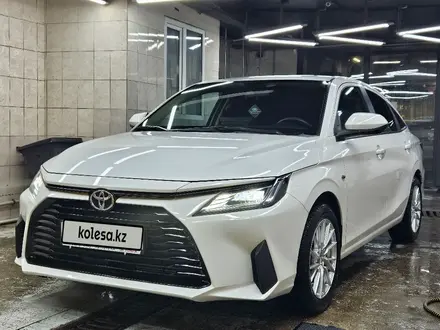 Toyota Yaris 2022 года за 9 200 000 тг. в Астана – фото 2