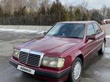 Mercedes-Benz E 200 1990 годаүшін1 300 000 тг. в Жаркент – фото 2