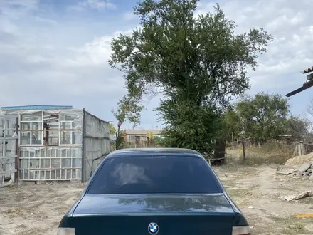 BMW 525 1993 года за 1 000 000 тг. в Шу – фото 3