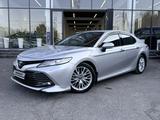 Toyota Camry 2019 года за 14 300 000 тг. в Шымкент – фото 3
