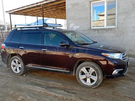 Toyota Highlander 2011 года за 10 600 000 тг. в Актау – фото 7