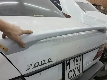 Тюнинг спойлер для Mercedes Benz w124 за 40 000 тг. в Караганда – фото 32