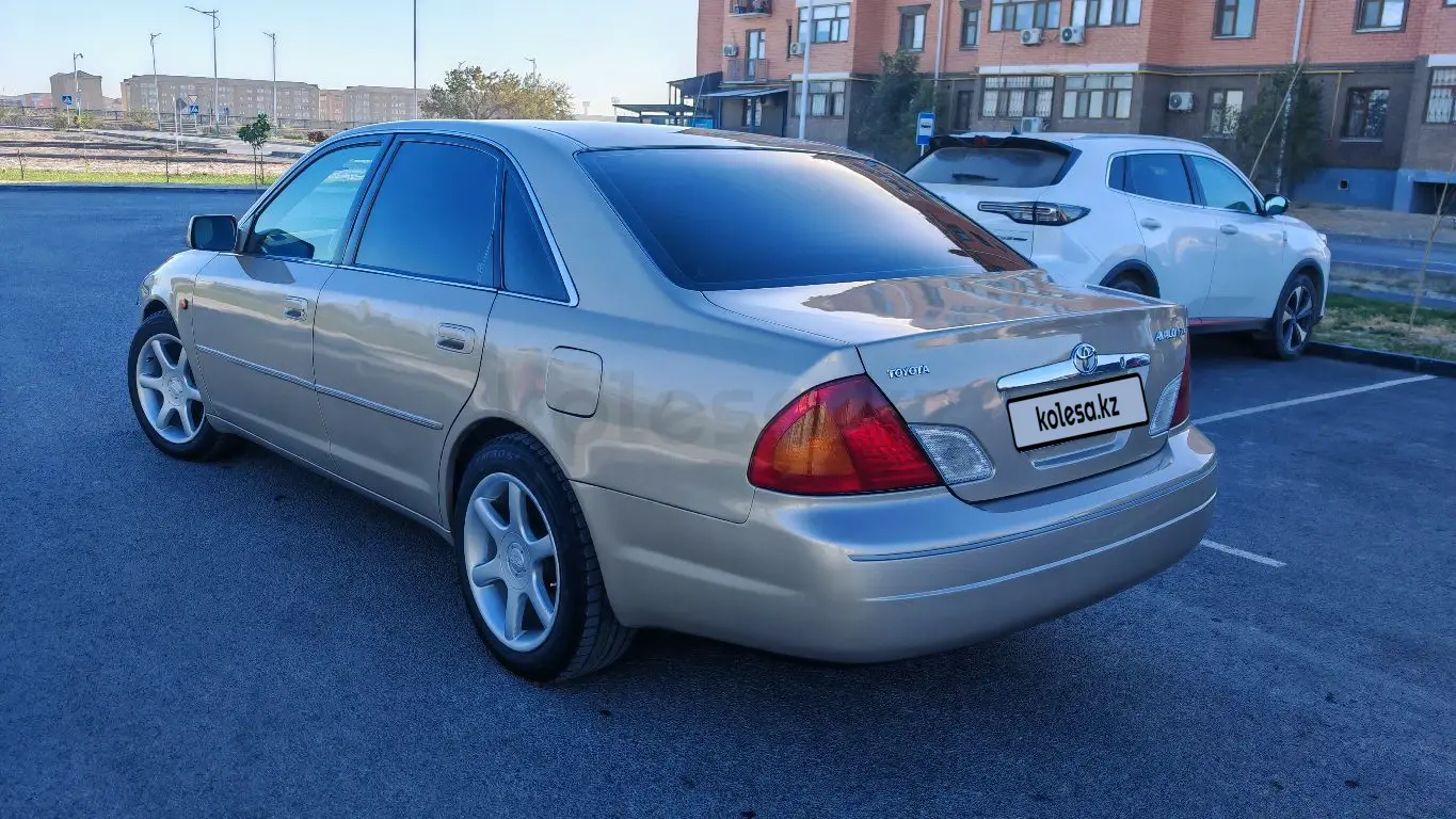 Toyota Avalon, 2000