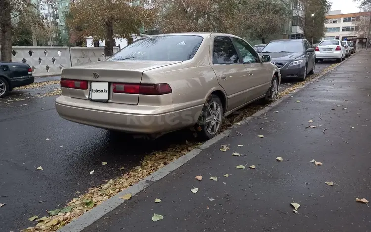 Toyota Camry 1999 годаfor3 000 000 тг. в Павлодар