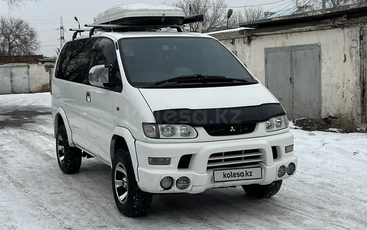 Mitsubishi Delica 1994 годаүшін5 700 000 тг. в Алматы