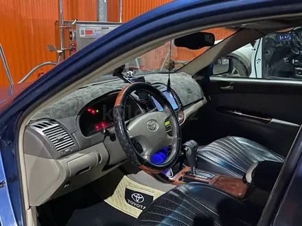 Toyota Camry 2004 года за 4 800 000 тг. в Петропавловск – фото 6