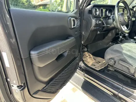 Jeep Wrangler 2022 года за 27 800 000 тг. в Алматы – фото 7