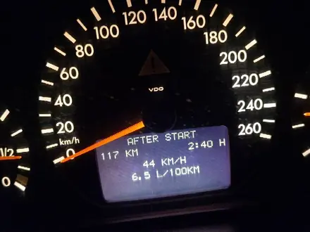 Mercedes-Benz E 320 2000 года за 2 700 000 тг. в Алматы – фото 8