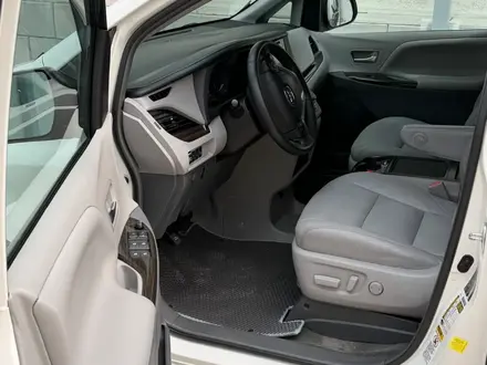 Toyota Sienna 2015 года за 15 000 000 тг. в Алматы – фото 10