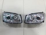 Фара Toyota Rav 4 за 1 000 тг. в Астана