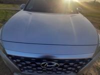Hyundai Santa Fe 2019 года за 14 500 000 тг. в Семей