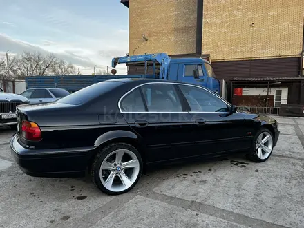 BMW 525 2001 года за 4 200 000 тг. в Уральск