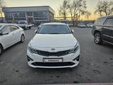 Kia K5 2019 года за 8 500 000 тг. в Алматы – фото 3