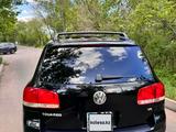 Volkswagen Touareg 2003 года за 4 000 000 тг. в Астана – фото 4