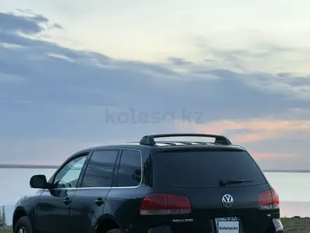 Volkswagen Touareg 2003 года за 4 000 000 тг. в Астана – фото 10