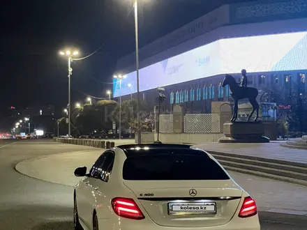 Mercedes-Benz E 400 2016 годаүшін26 000 000 тг. в Алматы – фото 4