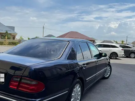 Mercedes-Benz E 280 2001 года за 3 700 000 тг. в Шымкент – фото 10