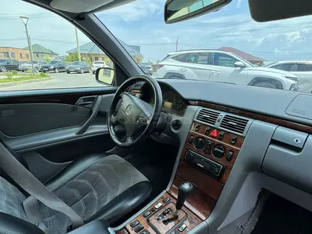 Mercedes-Benz E 280 2001 года за 3 700 000 тг. в Шымкент – фото 7