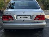 Mercedes-Benz E 280 1999 годаүшін5 500 000 тг. в Шымкент – фото 3