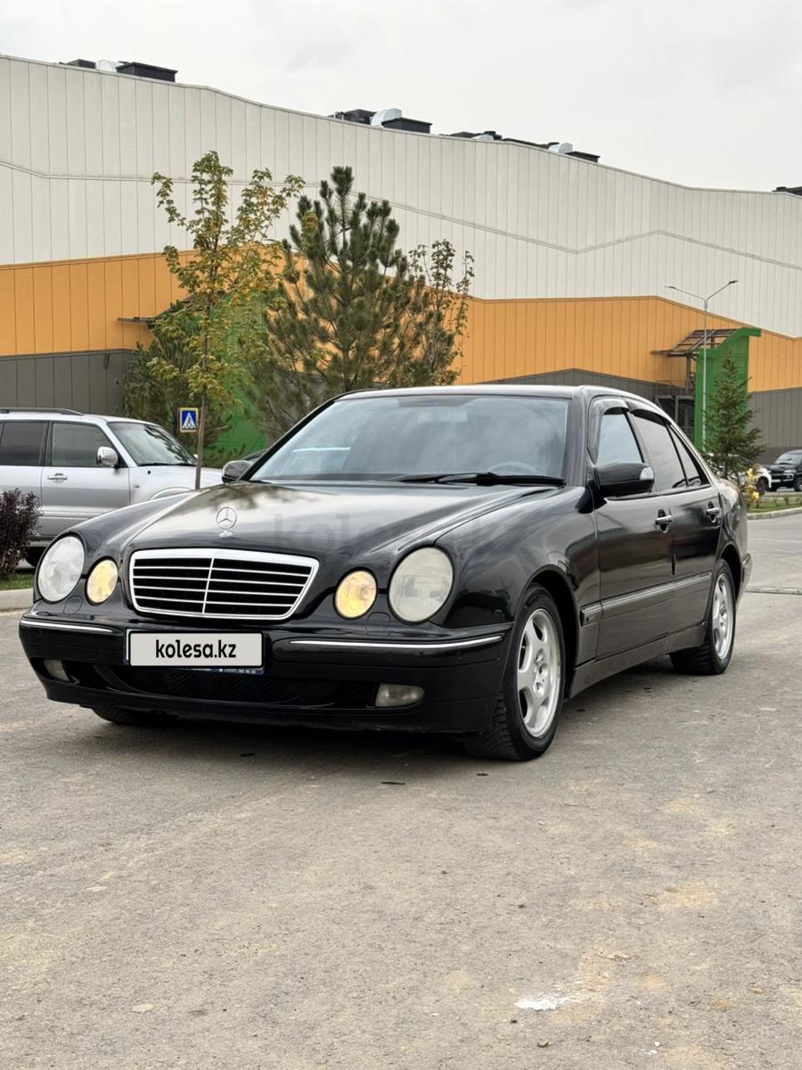 Mercedes-Benz E 320 2000 г.