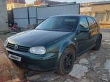 Volkswagen Golf 1999 годаүшін1 500 000 тг. в Атырау