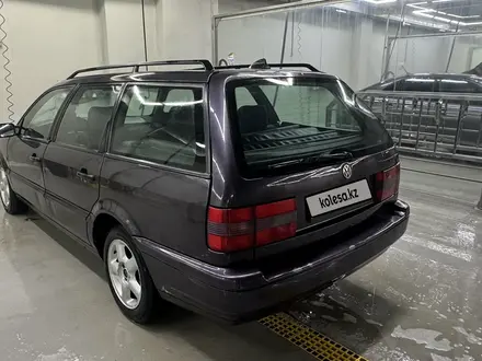 Volkswagen Passat 1995 года за 2 430 000 тг. в Караганда – фото 3
