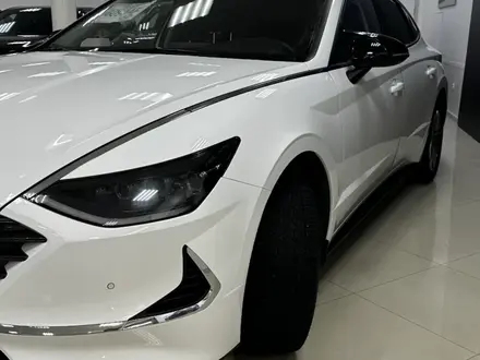 Hyundai Sonata 2023 года за 11 800 000 тг. в Костанай – фото 3