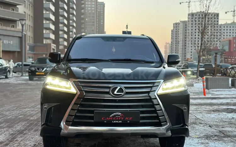 Lexus LX 570 2018 годаfor42 400 000 тг. в Астана