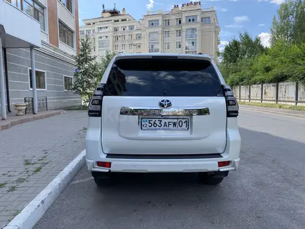 Toyota Land Cruiser Prado с водителем в Астана – фото 6