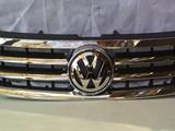 Решётка радиатора на Volkswagen Touareg за 40 000 тг. в Алматы