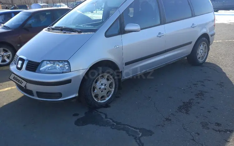 SEAT Alhambra 2002 года за 7 500 000 тг. в Уральск