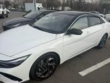 Hyundai Elantra 2024 года за 9 100 000 тг. в Алматы – фото 2