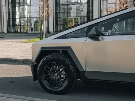 Tesla Cybertruck 2024 года за 103 000 000 тг. в Алматы – фото 11