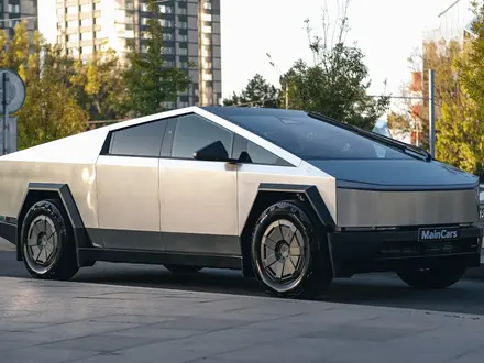 Tesla Cybertruck 2024 года за 103 000 000 тг. в Алматы – фото 17