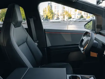 Tesla Cybertruck 2024 года за 103 000 000 тг. в Алматы – фото 79