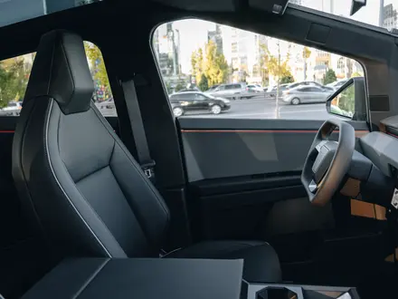 Tesla Cybertruck 2024 года за 103 000 000 тг. в Алматы – фото 80