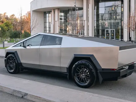Tesla Cybertruck 2024 года за 103 000 000 тг. в Алматы – фото 24