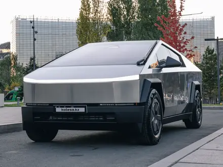Tesla Cybertruck 2024 года за 103 000 000 тг. в Алматы – фото 27