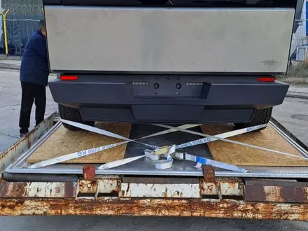 Tesla Cybertruck 2024 года за 103 000 000 тг. в Алматы – фото 6