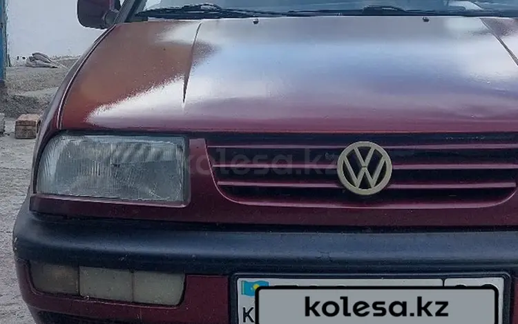 Volkswagen Vento 1992 годаfor900 000 тг. в Тараз