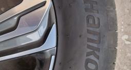 Диск R18 от Hyundai Santa Fe за 400 000 тг. в Шымкент – фото 2