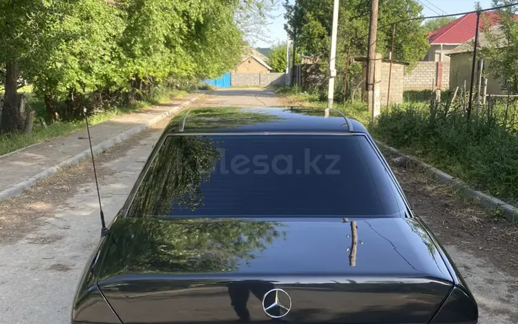 Mercedes-Benz E 220 1992 года за 1 550 000 тг. в Шымкент