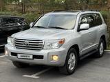 Toyota Land Cruiser 2013 года за 18 500 000 тг. в Астана