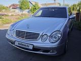 Mercedes-Benz E 320 2002 годаүшін5 800 000 тг. в Караганда – фото 2