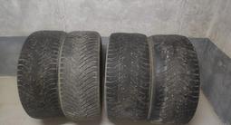 Шины б/у 275/45R21, 315/40R21 Nikian Hakkapelitta8 2016 год. за 100 000 тг. в Астана