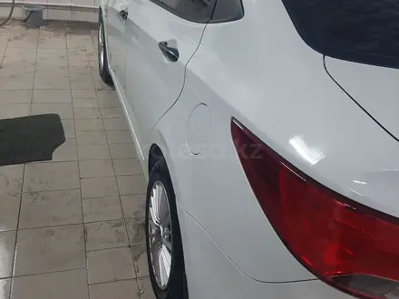 Hyundai Solaris 2015 года за 5 600 000 тг. в Караганда – фото 4