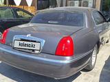Lincoln Town Car 2001 года за 6 800 000 тг. в Шымкент – фото 3